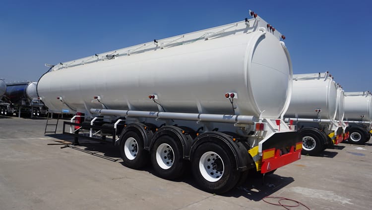 Road Tankers 1 oil tanks